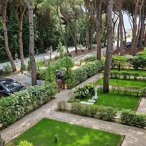 Gardenia Apartment